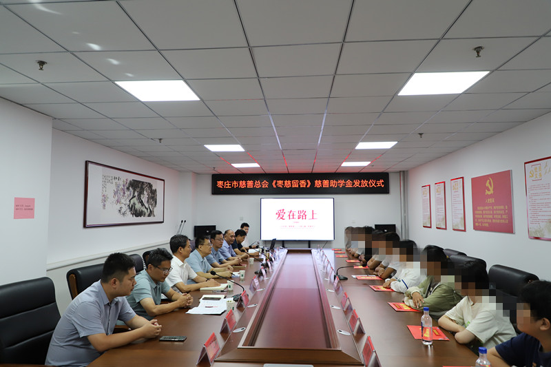 ���f�д��ƿ����e�k���������㡱���W��l(f��)�Ńxʽ