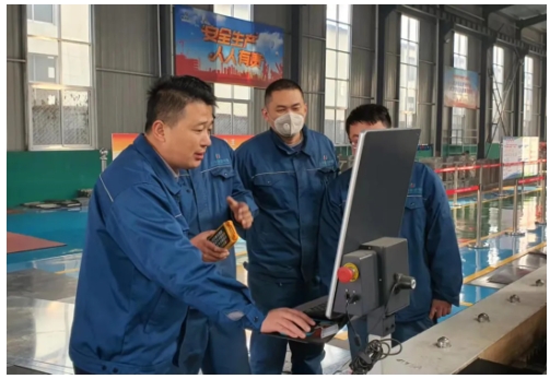 ϲ������Դ����аl(f��)�����������ϲ�@���f�е��ߌ�